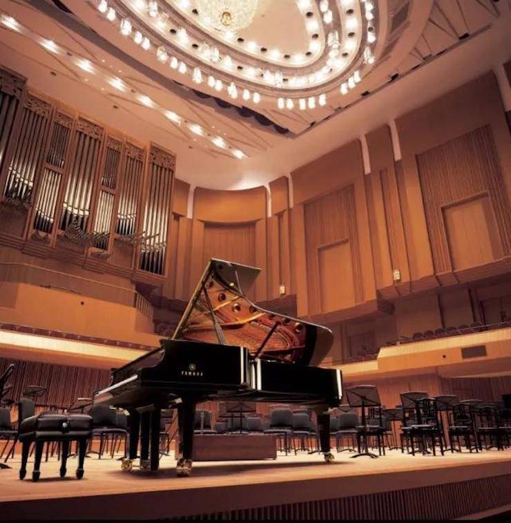 【报道】2017新宝GG亚洲音乐奖学金-星海音乐学院颁奖仪式暨新宝GG海外艺术家彼得·多纳赫钢琴独奏音乐会圆满结束！