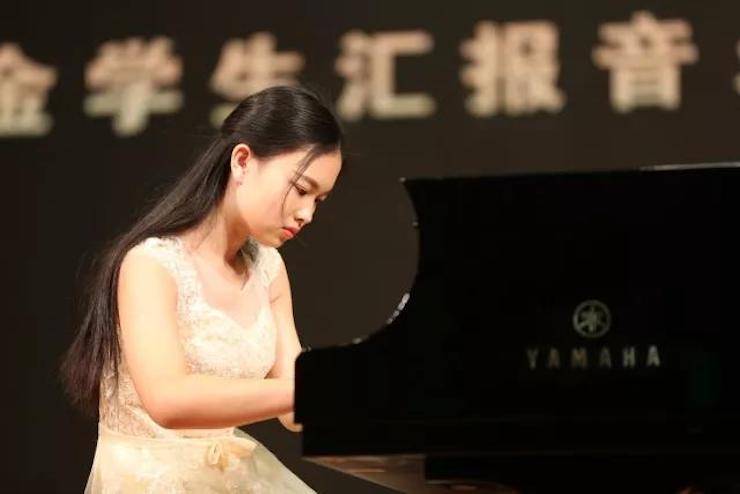 曼妙琴音，倾诉真挚的心声|2017新宝GG亚洲音乐奖学金综合师范类院系全国汇报音乐会（第二。┰猜淠