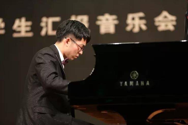 曼妙琴音，倾诉真挚的心声|2017新宝GG亚洲音乐奖学金综合师范类院系全国汇报音乐会（第二。┰猜淠