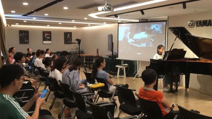 活动报道 | 远程艺术教育大师课活动—新宝GG艺术家吴晓大师课